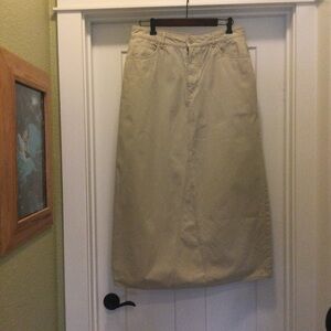 Classic High-Waist A-Line Maxi Skirt in Khaki